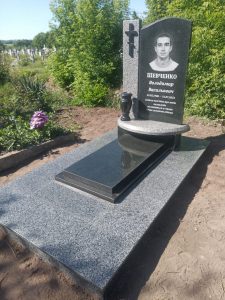 Бетонирование - Гранитные Памятники Пирамида (14)