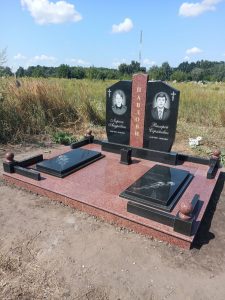 Бетонирование - Гранитные Памятники Пирамида (22)