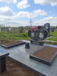 Бетонирование - Гранитные Памятники Пирамида (33)