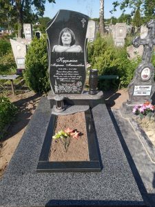 Бетонирование - Гранитные Памятники Пирамида (5)