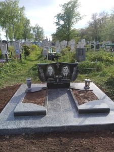 Бетонирование - Гранитные Памятники Пирамида (8)