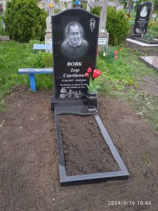 Одинарный памятник (10)