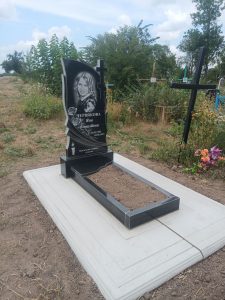 Одинарный памятник (19)
