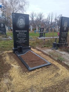 Одинарный памятник (6)